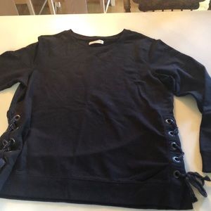 Ruff Hewn XL Black long sleeve sweatshirt with laced up sides